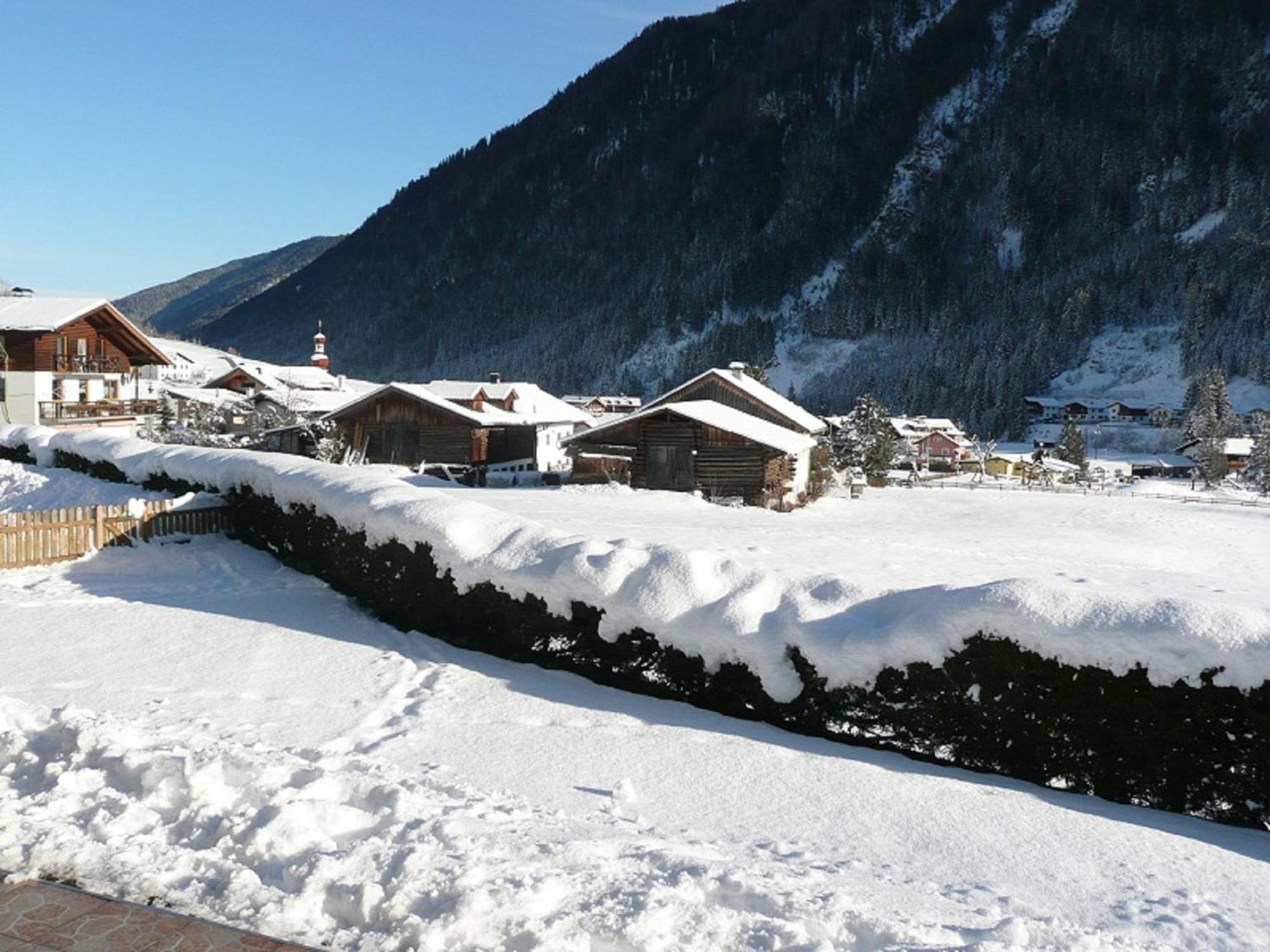 Tyrol Gasthof 2*