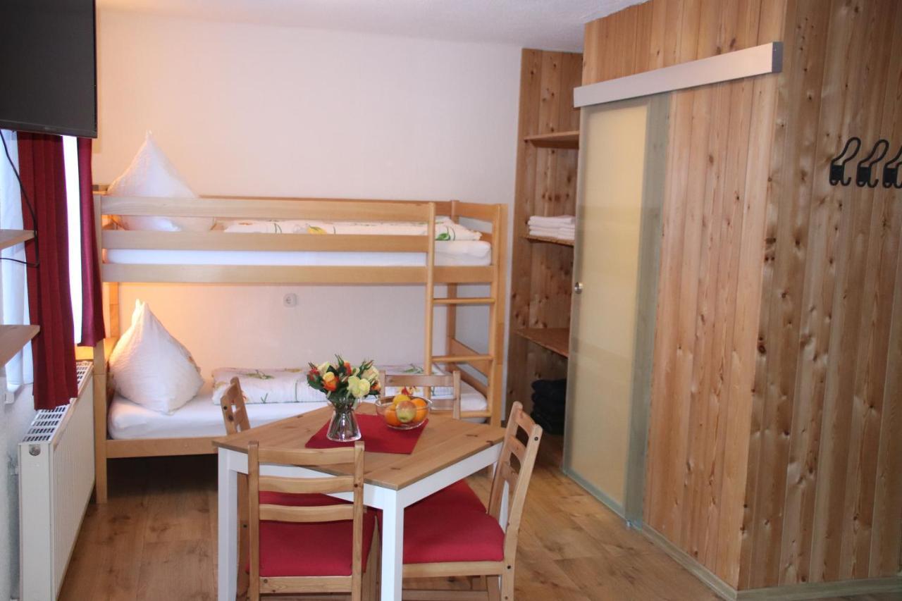 Maison d'hôtes Gaestehaus Tyrol 2*